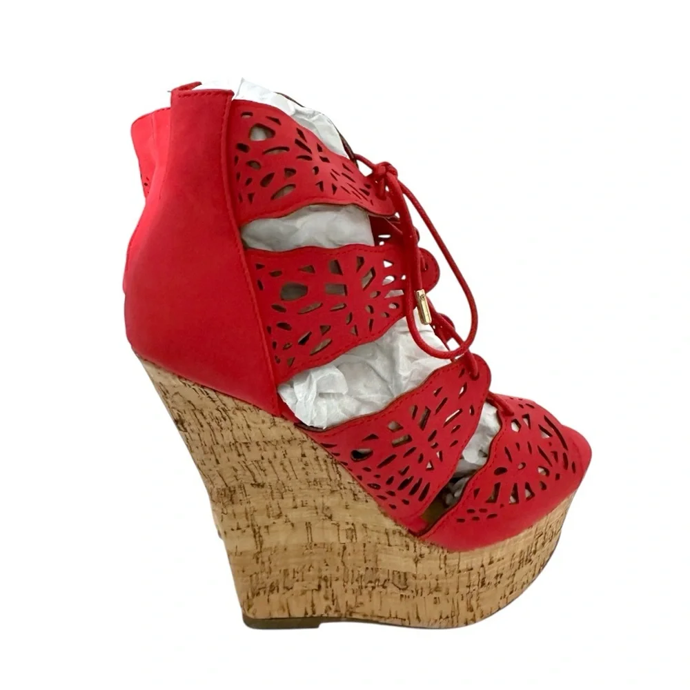 NIB JustFab Red Laser-Cut Cork Wedge Platform Sandals “Amalia” Y2K Size 8.5